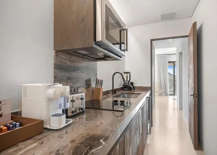 Medano Cabo 3 Bedroom Steps To Marina Villa