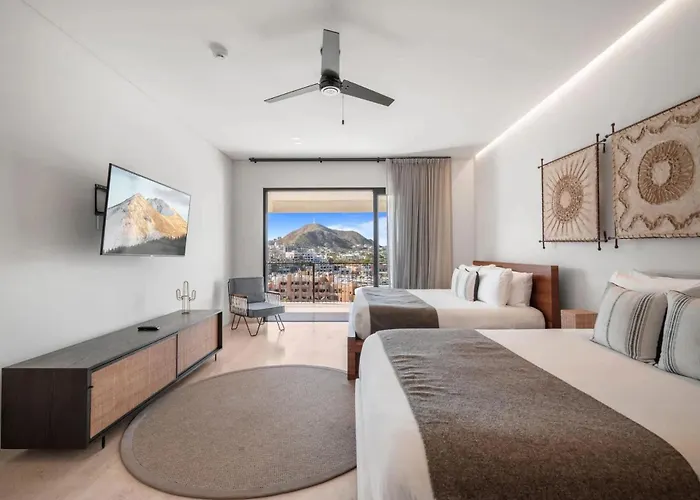 Medano Cabo 3 Bedroom Steps To Marina Villa