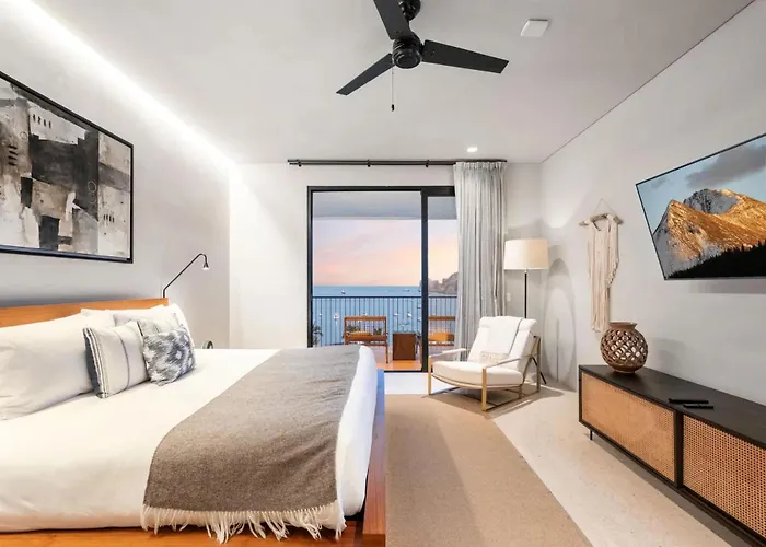 Medano Cabo 3 Bedroom Steps To Marina